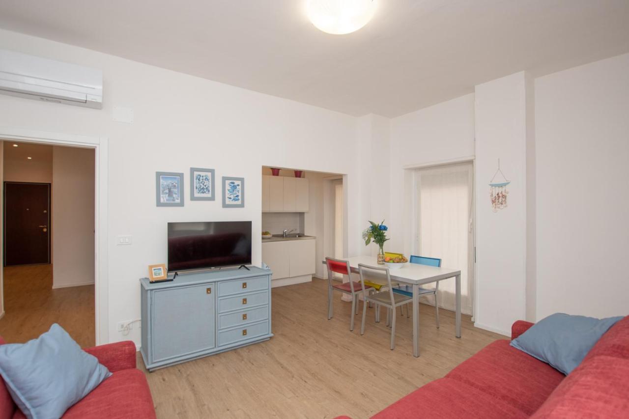 Di 65 Mq. A 50 Metri Dal Mare Apartment *
