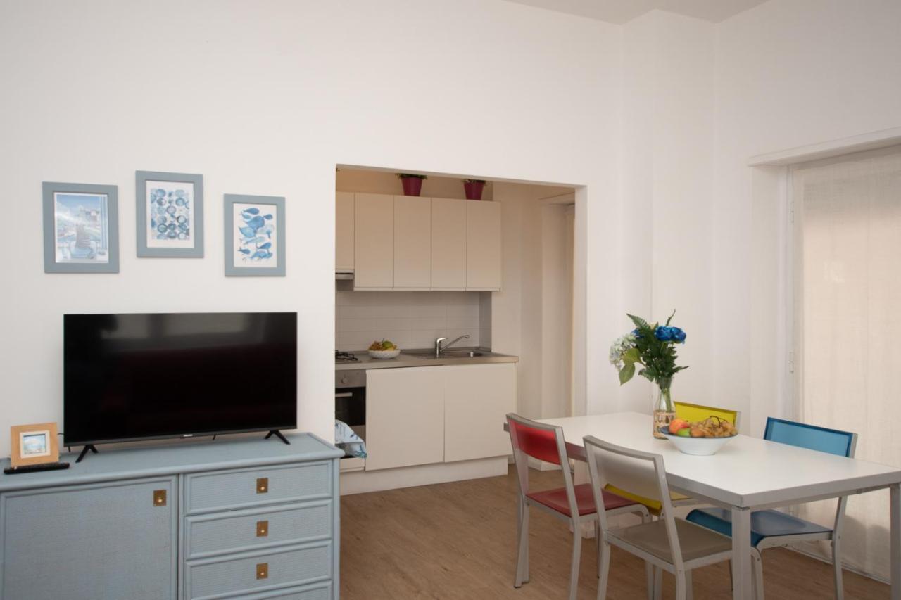 Di 65 Mq. A 50 Metri Dal Mare Apartment